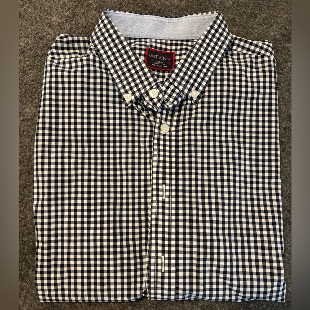UNTUCKit Men's Navy and White Gingham Shirt
